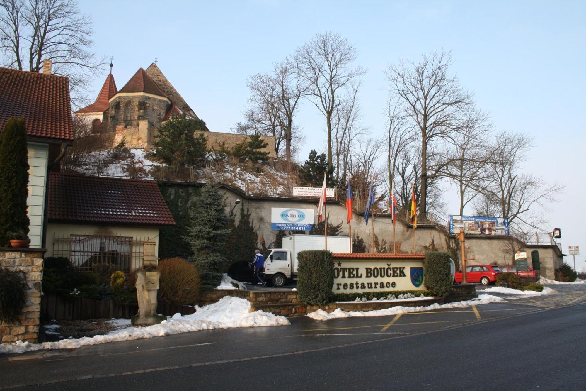 Hotel Boucek Мохов Экстерьер фото